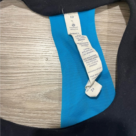 Lululemon scoop neck racer back tank top - Picture 3 of 3